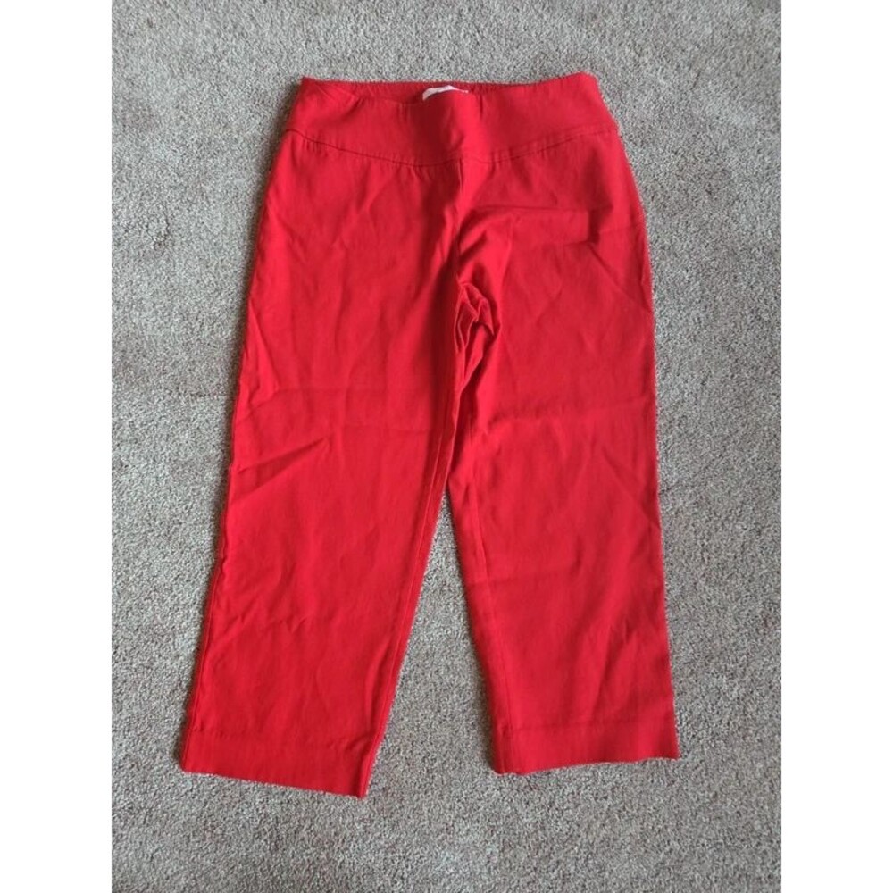 Red women capri